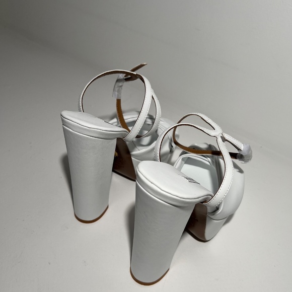 Aquazzura platform white leather sandal - Picture 5 of 10